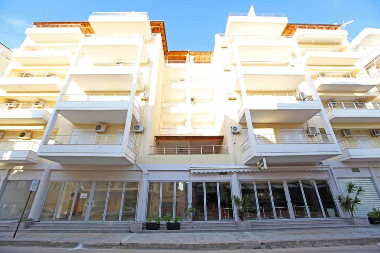סרנדה Teo Apartaments מראה חיצוני תמונה