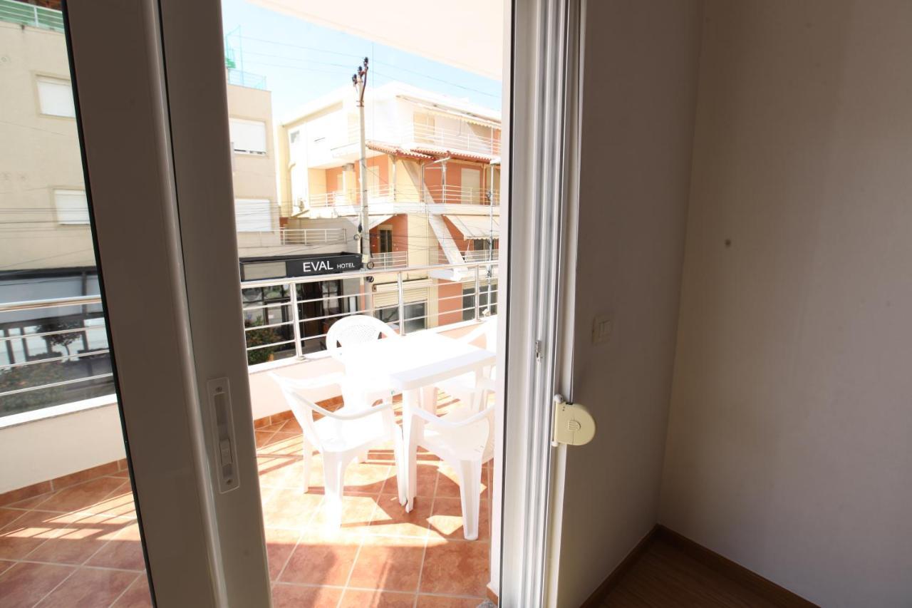 סרנדה Teo Apartaments מראה חיצוני תמונה