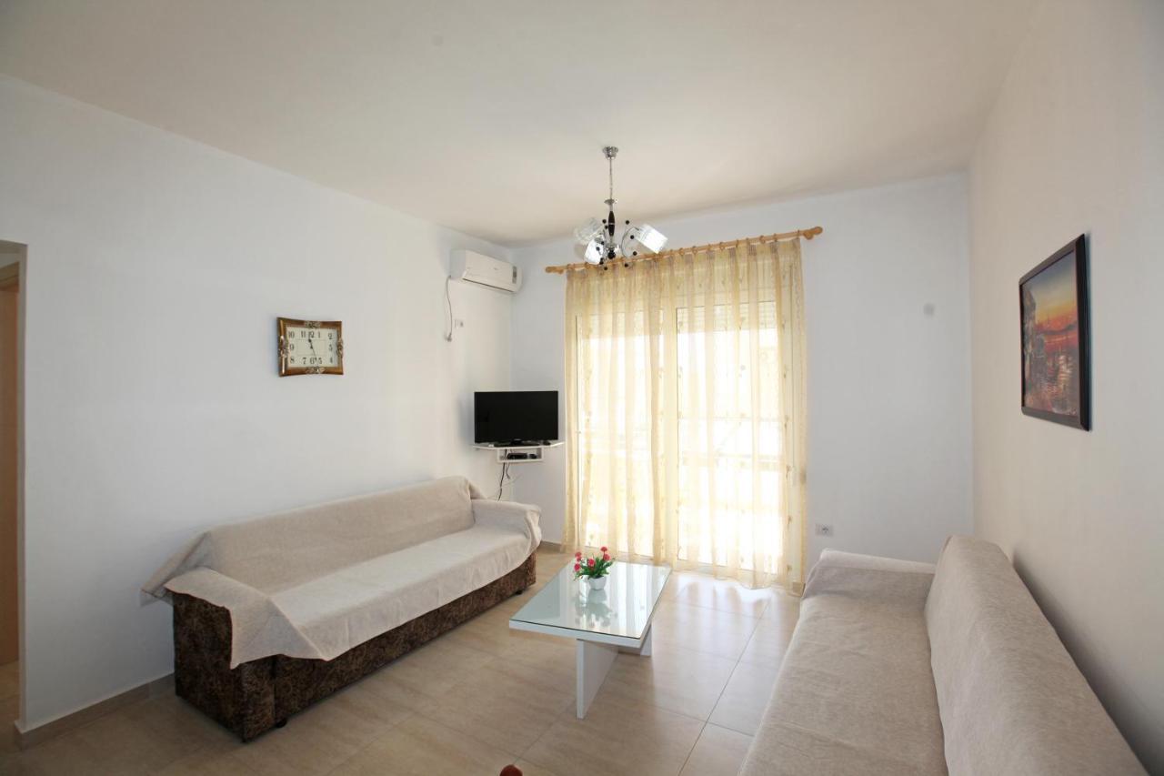 סרנדה Teo Apartaments מראה חיצוני תמונה