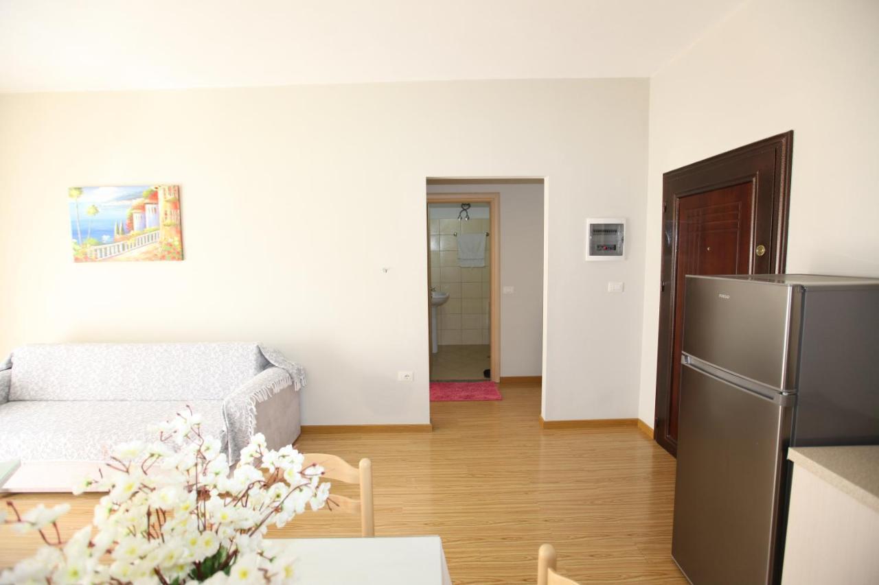 סרנדה Teo Apartaments מראה חיצוני תמונה